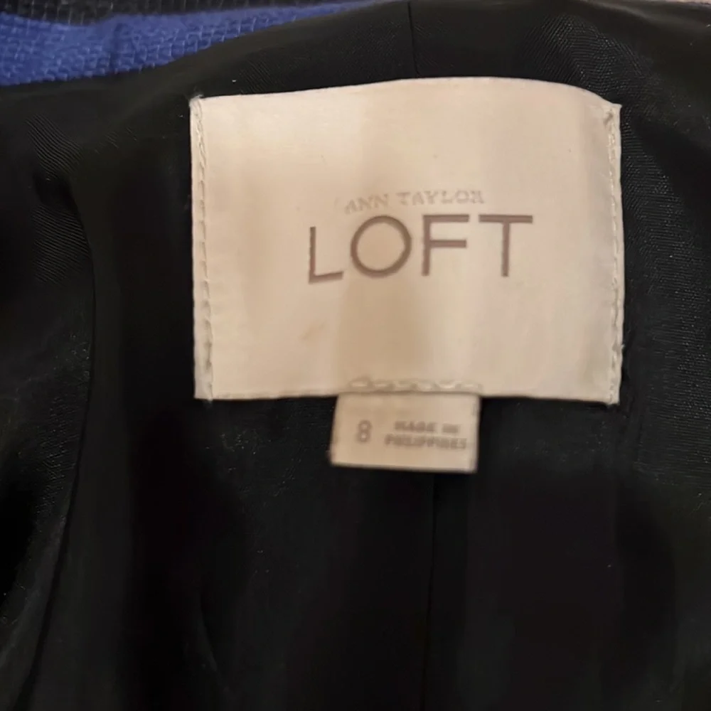 Ann Taylor Blue and Black Blazer Size 6/8 - Picture 4 of 4